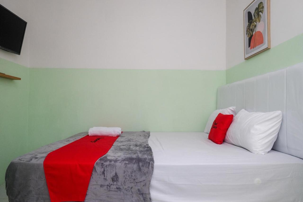 Reddoorz Near Tugu Kartasura Hotel Sukoharjo Luaran gambar