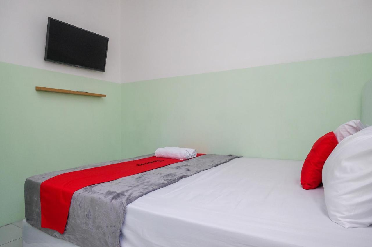 Reddoorz Near Tugu Kartasura Hotel Sukoharjo Luaran gambar